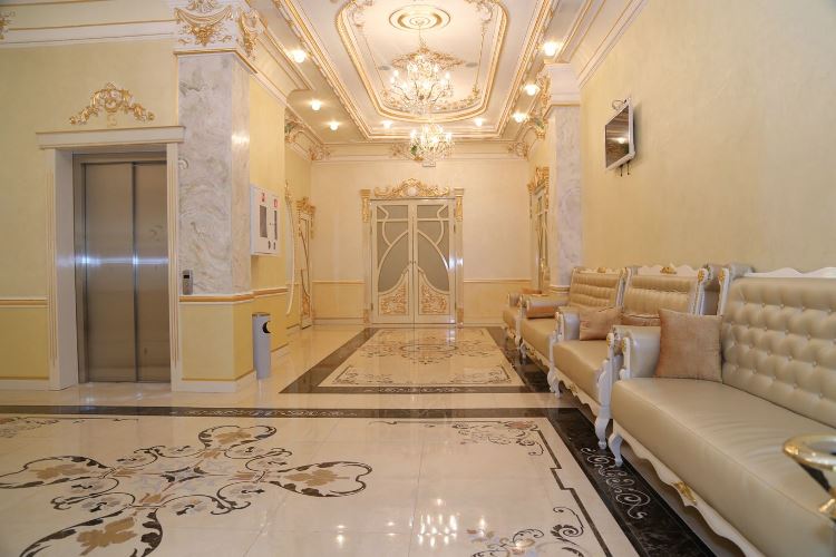 Ресторан версаль в королеве