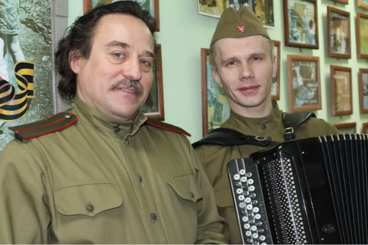 Ансамбль Китеж бережно относится к народному наследию и к песням ВОв